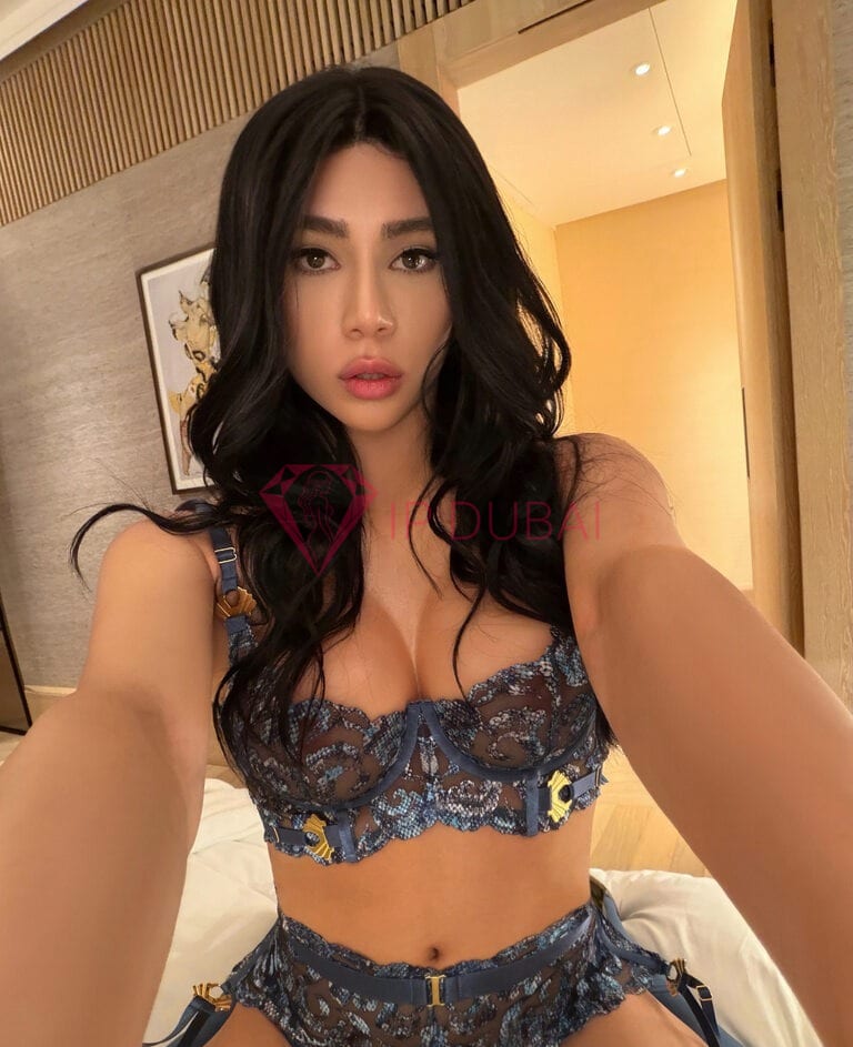 Arina, 22, Russian, in Al Nuaimiya, Ajman, from AED 2,050 an hour, speaks Russian and English — photo 28 of 32