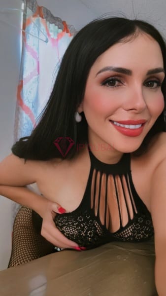 Manuela, 27, Latina, in JVC, Dubai, from AED 2,100 an hour, speaks Spanish and Portuguese — photo 10 of 22