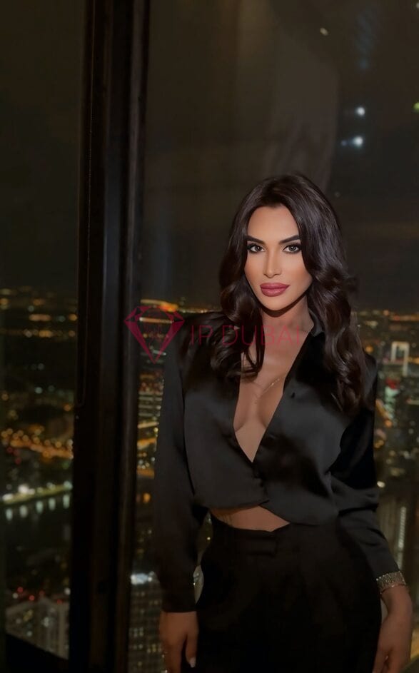 Lian, 24, Asian, in Mussafah, Abu Dhabi, from AED 1,950 an hour, speaks Chinese and English — photo 27 of 108