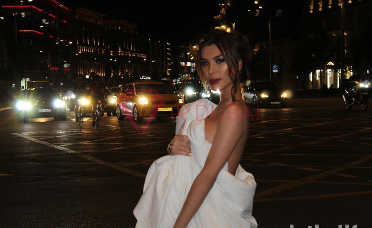 Lian, 24, Asian, in Mussafah, Abu Dhabi, from AED 1,950 an hour, speaks Chinese and English — photo 3 of 108