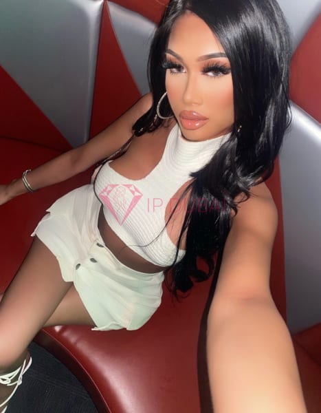 Nari, 24, Asian, in Downtown, Dubai, from AED 2,200 an hour, speaks Chinese and English — photo 54 of 71