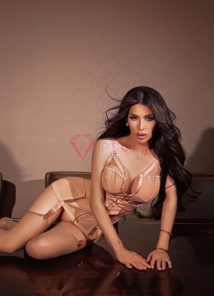 Catalina, 20, Latina, in Al Mushrif, Abu Dhabi, from AED 13,300 an hour, speaks Spanish and Portuguese — photo 12 of 21