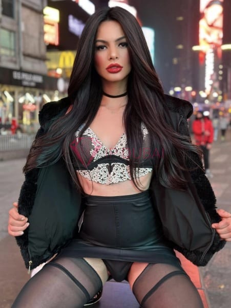 Melissa, 24, Latina, in International City, Dubai, from AED 12,800 an hour, speaks Spanish and Portuguese — photo 6 of 32