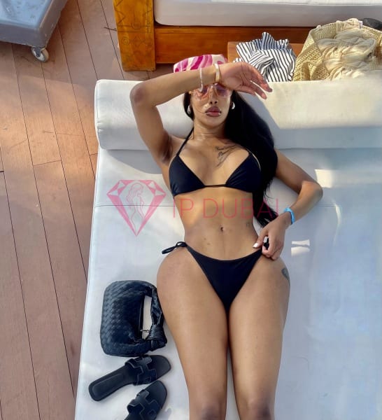 Vitoria, 25, Latina, in Business Bay, Dubai, from AED 1,900 an hour, speaks Spanish and Portuguese — photo 28 of 28