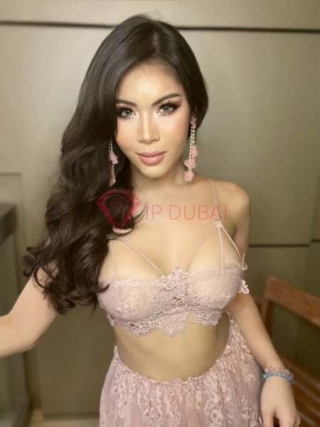 Nari, 27, Asian, in JVC, Dubai, from AED 2,650 an hour, speaks Chinese and English — photo 7 of 74