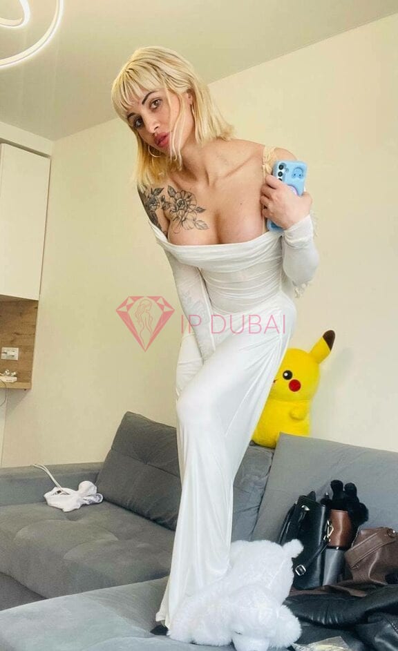 Amanda, 22, Latina, in Al Barsha, Dubai, from AED 12,800 an hour, speaks Spanish and Portuguese — photo 9 of 11