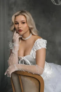 Meet sweet escort Florence – VIP best choice