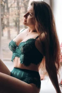 luxury escort Irina – DUO best offer