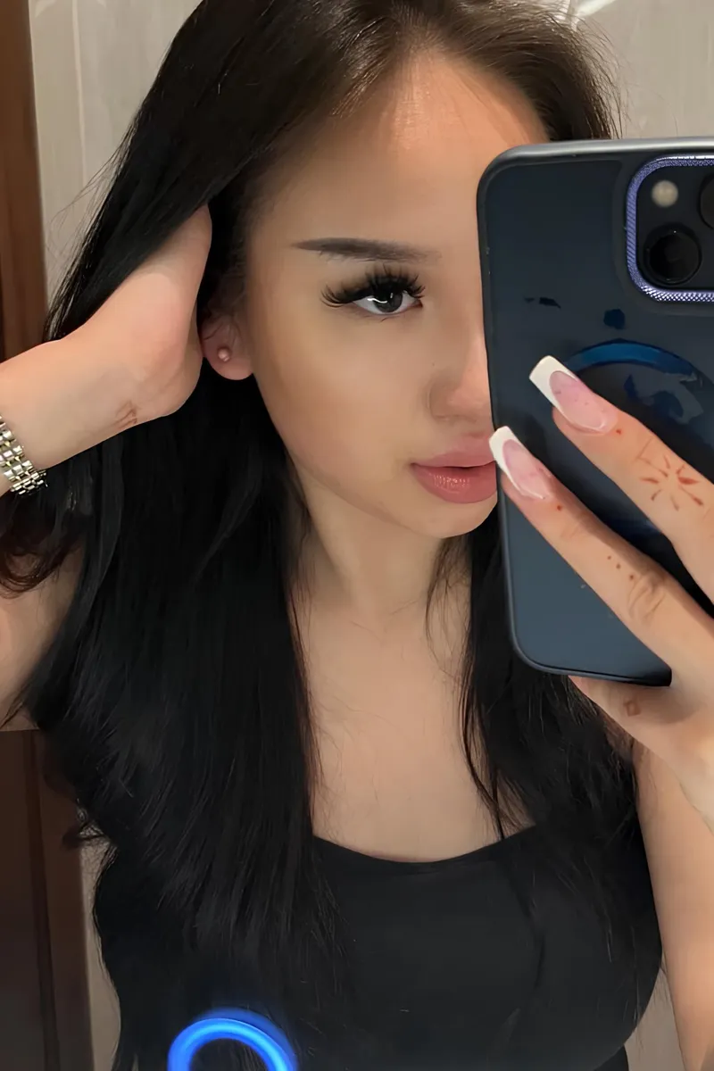 Meet Caveira, professional escort ready now