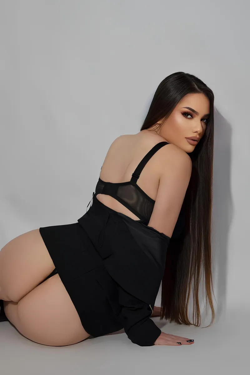 Hannah | premium escort – premium companion